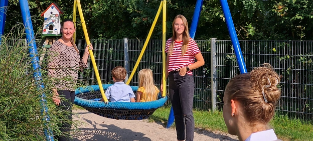 Stadt Sehnde, Arbeitgeberin, Kita, Kindertagesstätte, Nestschaukel